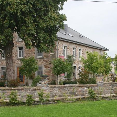 B&B Le Tapis Rouge Vielsalm Exterior photo