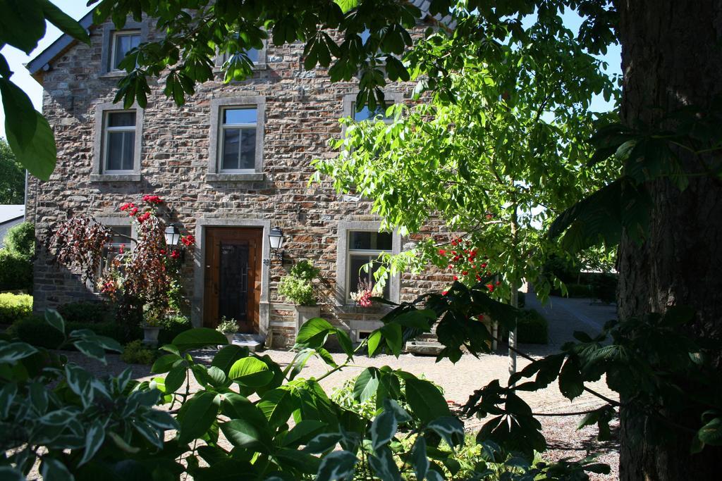 B&B Le Tapis Rouge Vielsalm Exterior photo