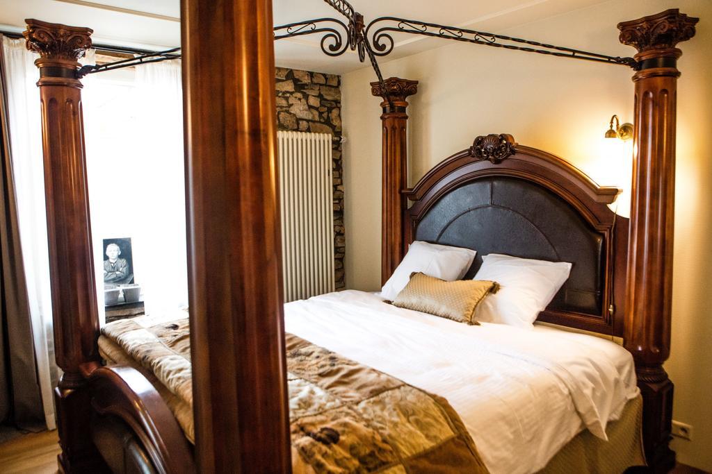 B&B Le Tapis Rouge Vielsalm Exterior photo