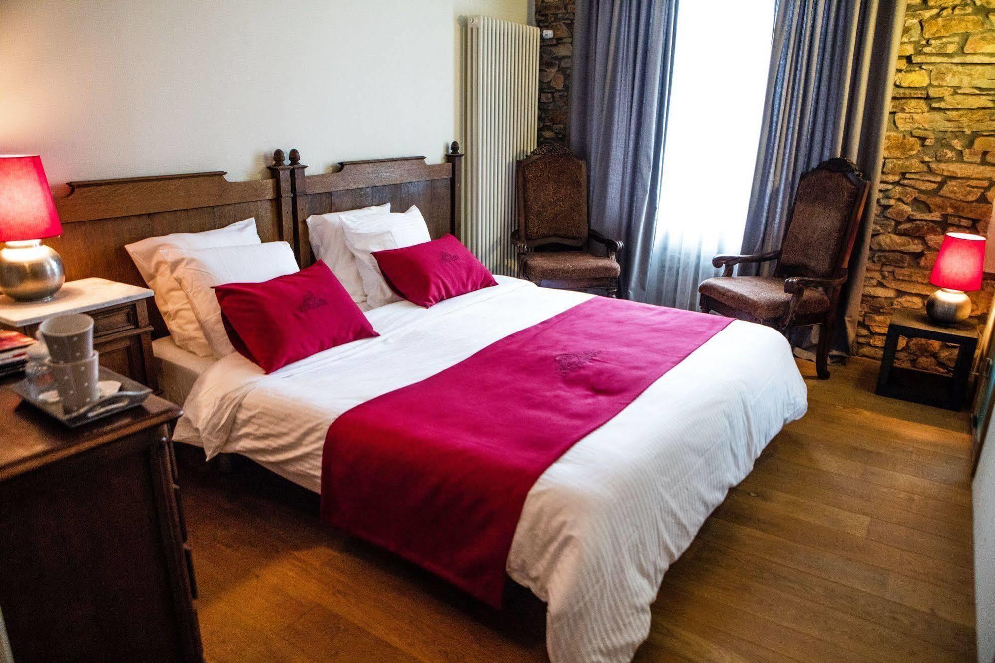 B&B Le Tapis Rouge Vielsalm Exterior photo